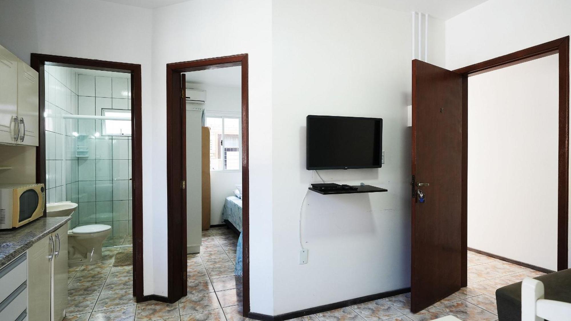 Residencial Adolfo - Mestre Naro Bombinhas Exterior photo